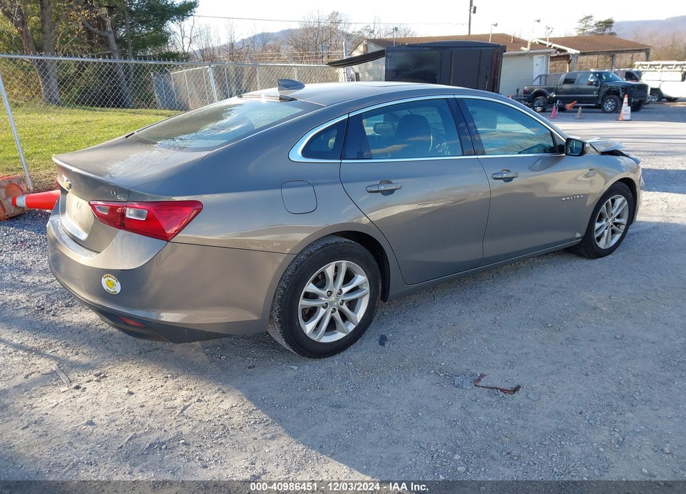 2018 CHEVROLET MALIBU LT VIN: 1G1ZD5ST7JF140103
