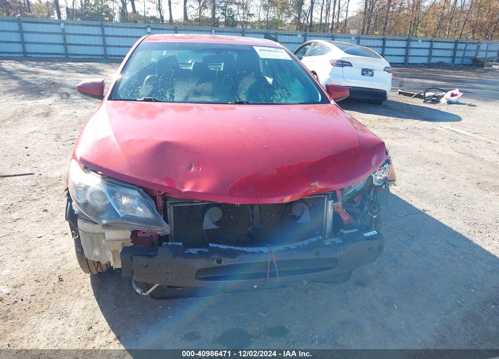 2014 TOYOTA CAMRY SE VIN: 4T1BF1FK3EU817142