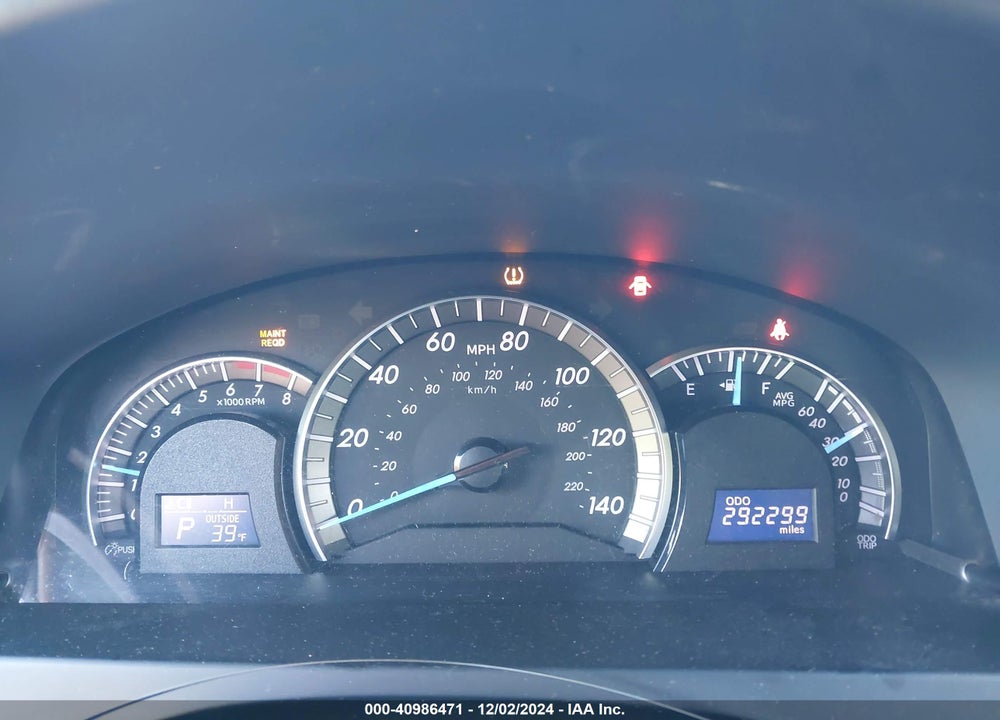 2014 TOYOTA CAMRY SE VIN: 4T1BF1FK3EU817142