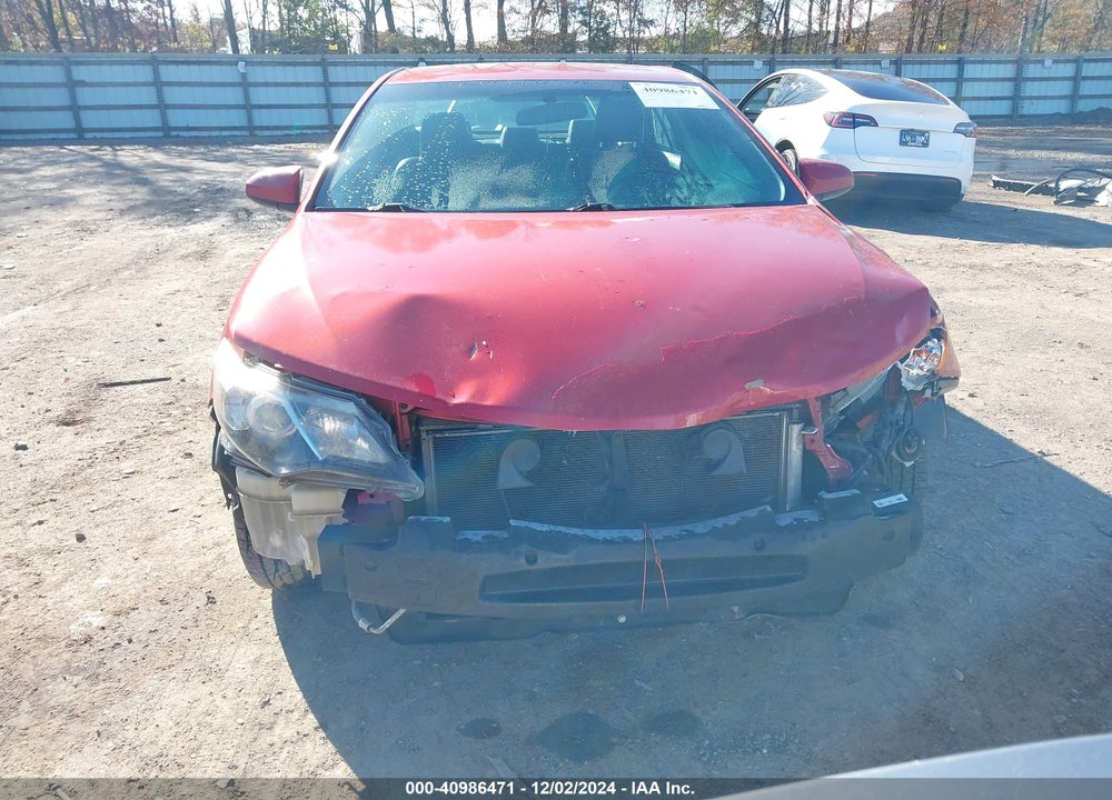 2014 TOYOTA CAMRY SE VIN: 4T1BF1FK3EU817142