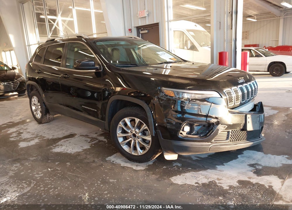 2019 JEEP CHEROKEE LATITUDE VIN: 1C4PJLCX3KD318938