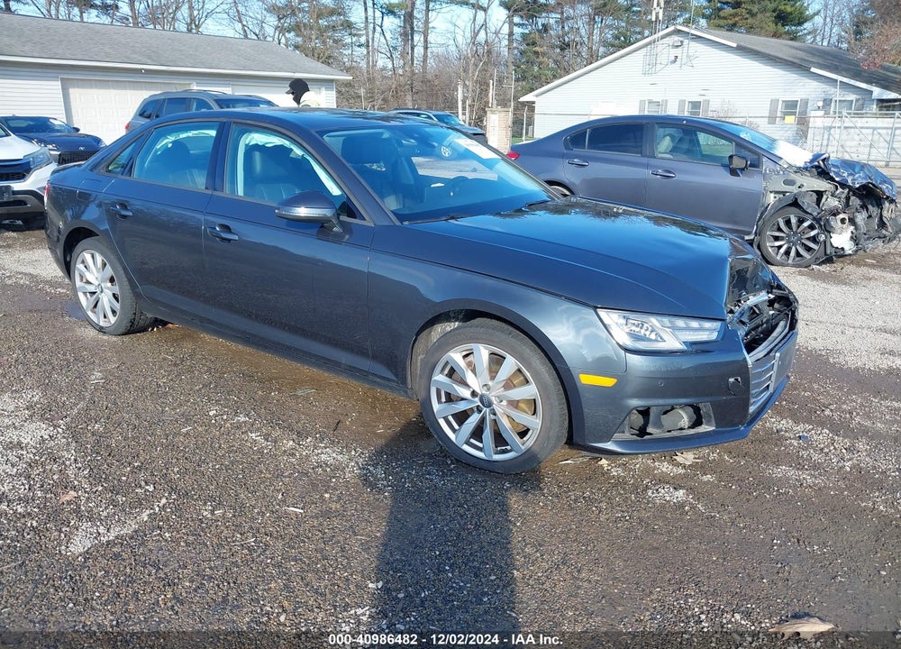 2017 AUDI A4 2.0T PREMIUM VIN: WAUANAF4XHN002422