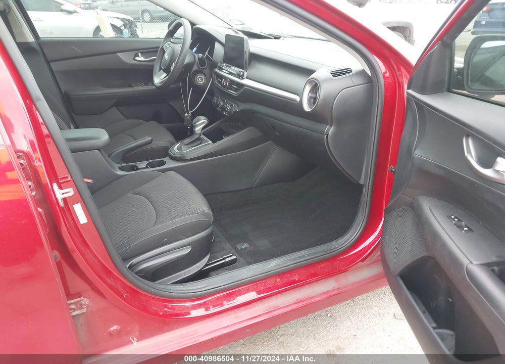 2020 KIA FORTE VIN: 3KPF24AD5LE202180