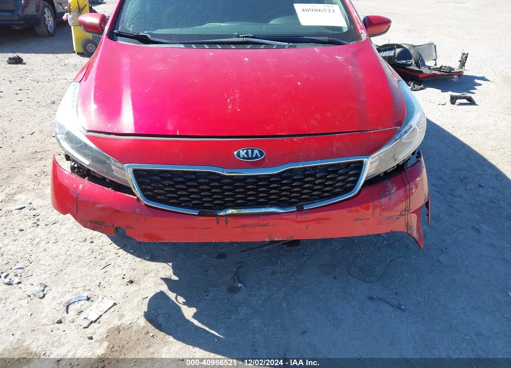 2018 KIA FORTE S VIN: 3KPFL4A78JE176761