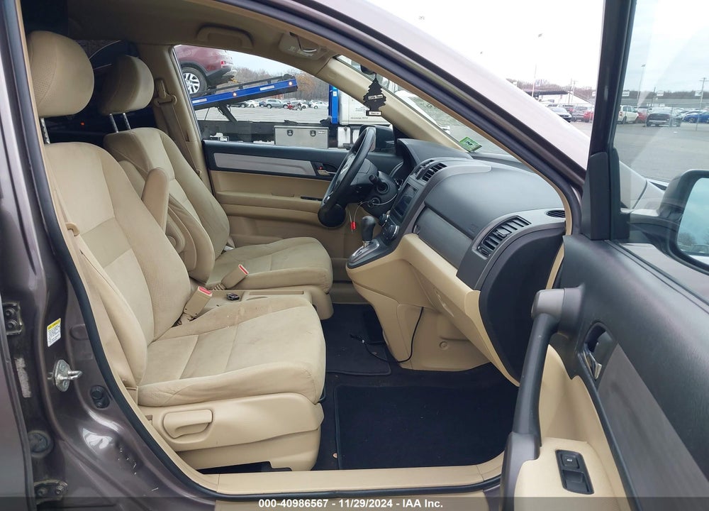 2011 HONDA CR-V SE VIN: 5J6RE4H48BL008589