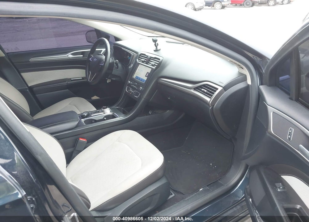 2020 FORD FUSION VIN: 3FA6P0HD3LR144732