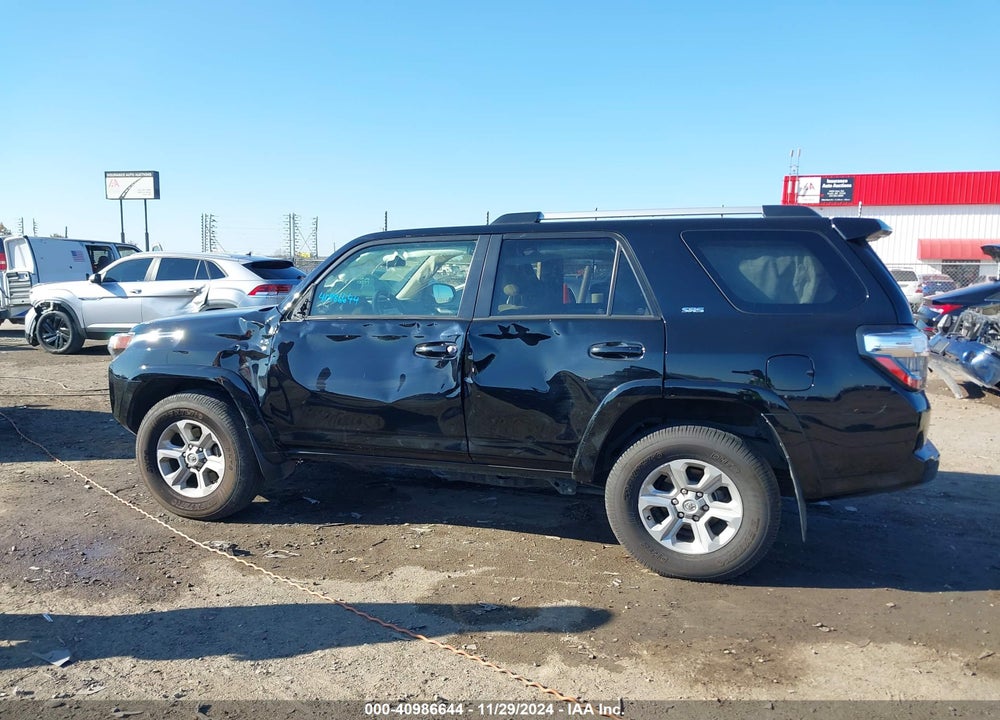 2021 TOYOTA 4RUNNER SR5 PREMIUM VIN: JTENU5JR3M5905082