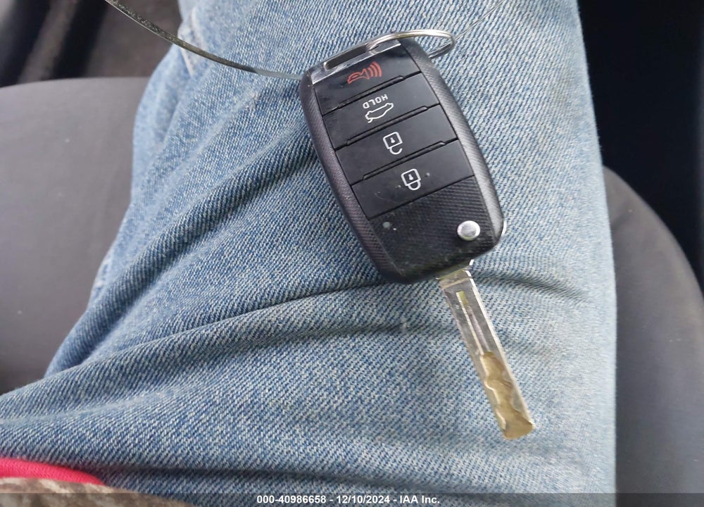2015 KIA RIO LX VIN: KNADM4A39F6506595