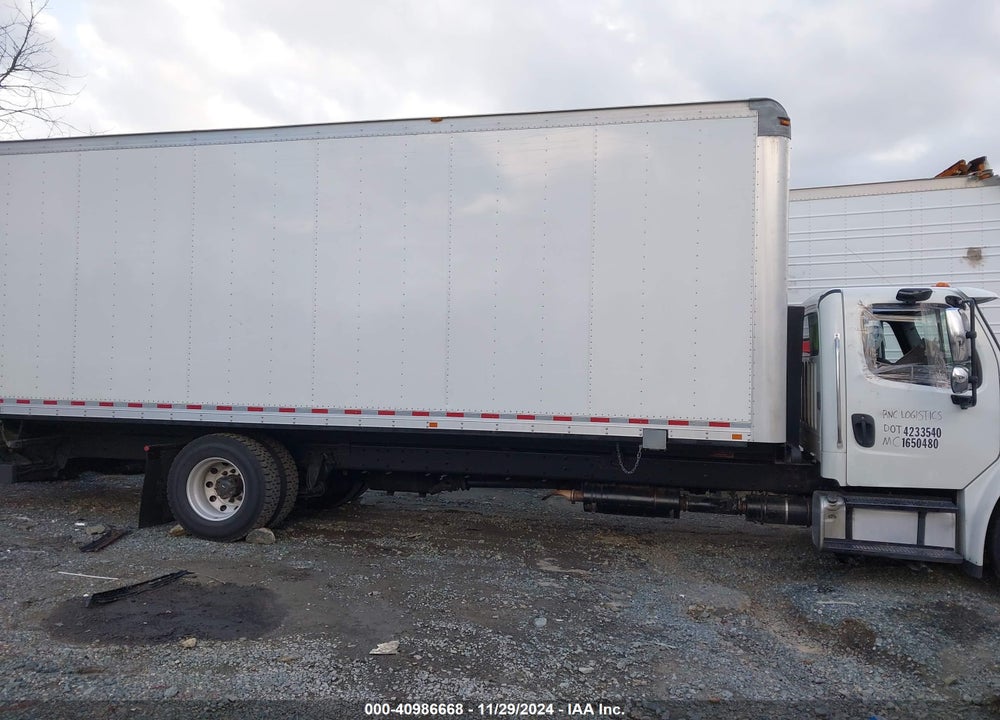 2017 FREIGHTLINER M2 106 VIN: 1FVACWDTXHHHY6302