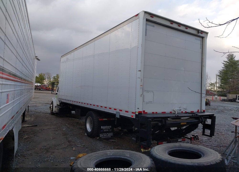 2017 FREIGHTLINER M2 106 VIN: 1FVACWDTXHHHY6302