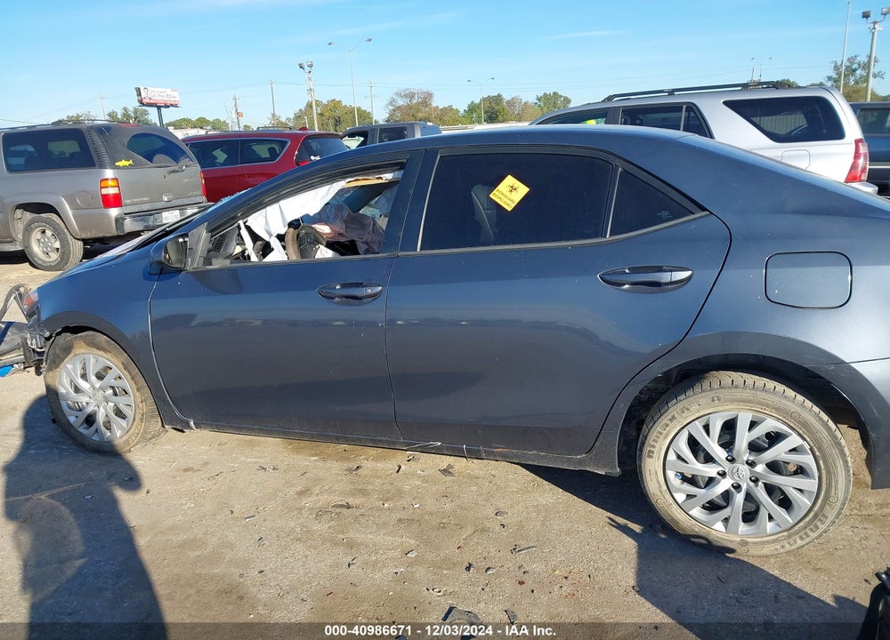 2017 TOYOTA COROLLA LE VIN: 5YFBURHE3HP597941