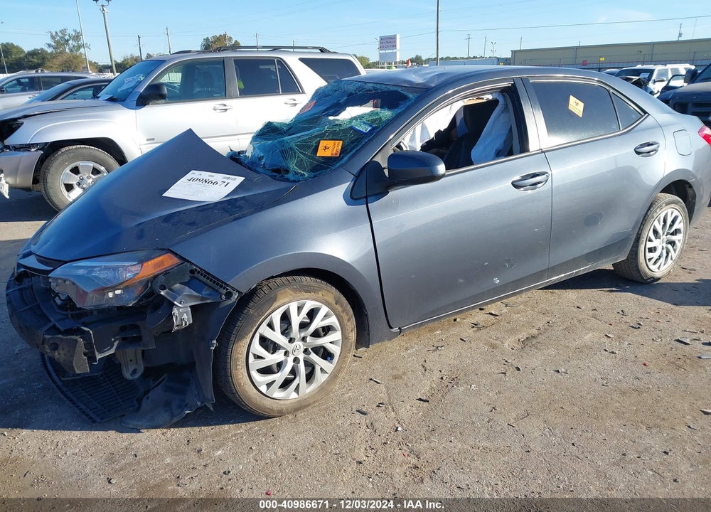 2017 TOYOTA COROLLA LE VIN: 5YFBURHE3HP597941