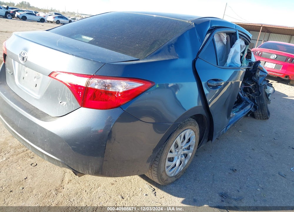 2017 TOYOTA COROLLA LE VIN: 5YFBURHE3HP597941