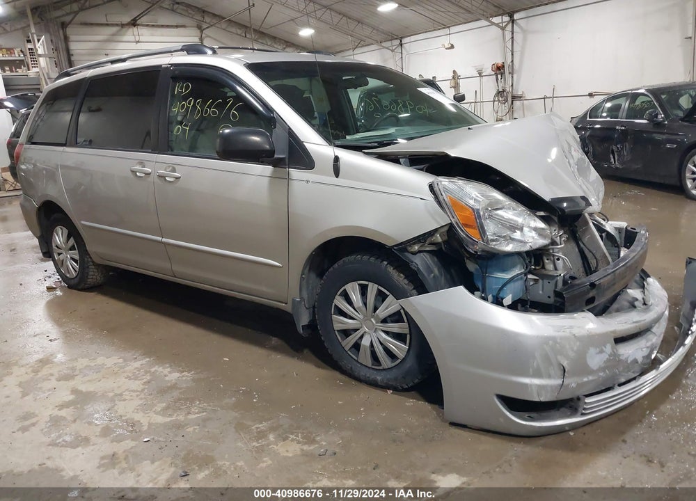 2004 TOYOTA SIENNA LE VIN: 5TDZA23CX4S063003