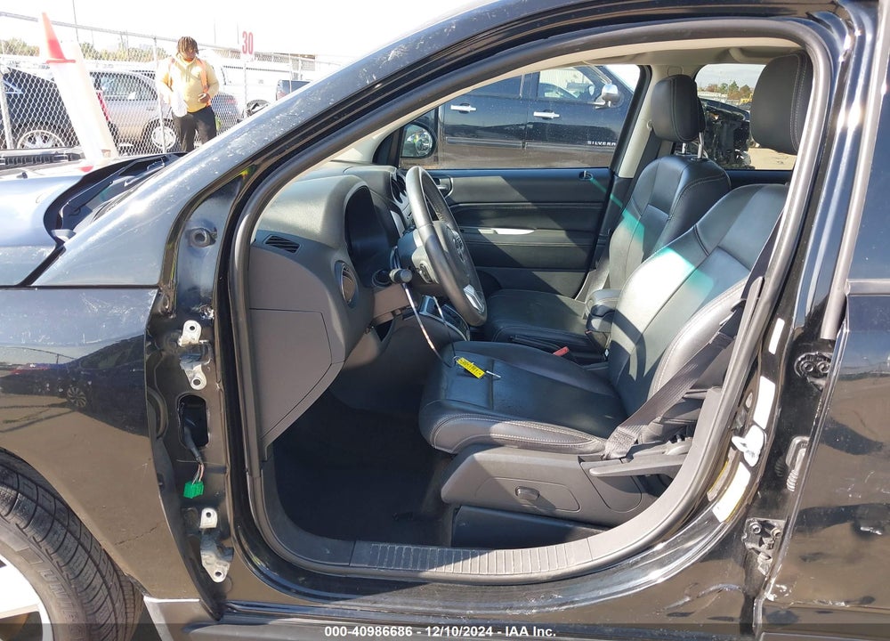 2014 JEEP COMPASS HIGH ALTITUDE VIN: 1C4NJCEA4ED825254