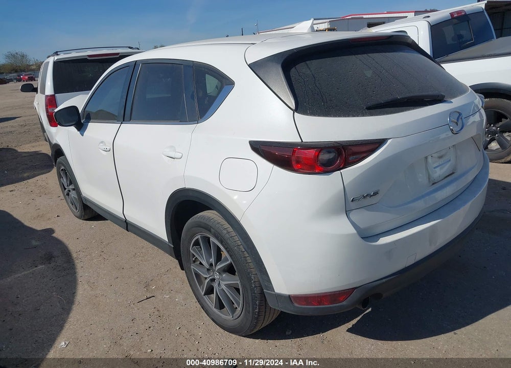 2018 MAZDA CX-5 TOURING VIN: JM3KFACM9J0432560