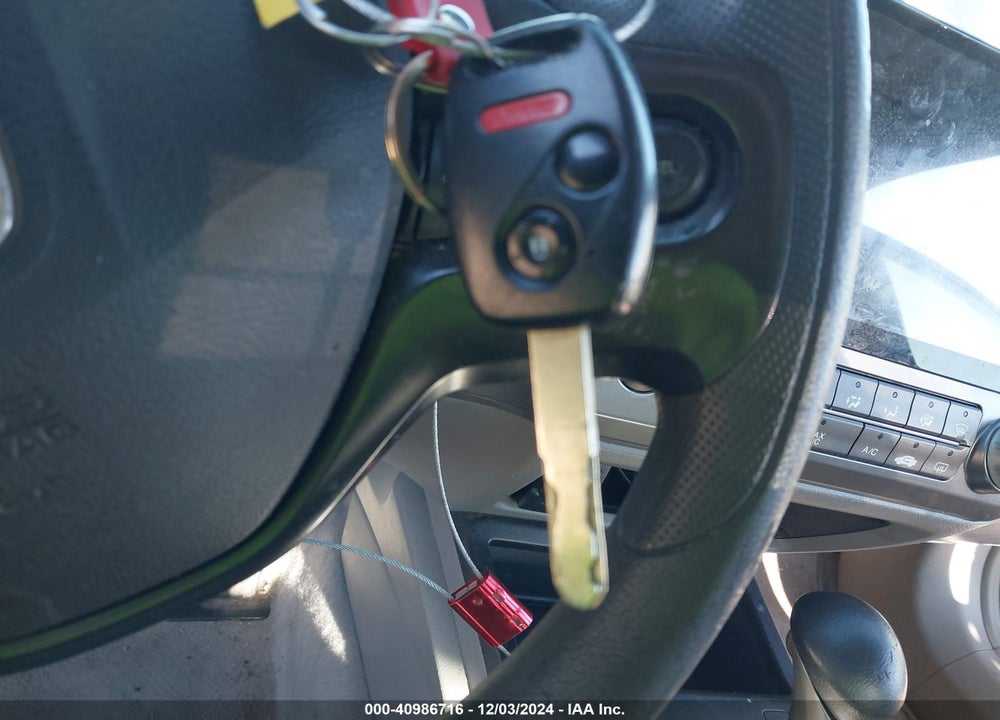 2007 HONDA CIVIC LX VIN: 1HGFA16547L047140