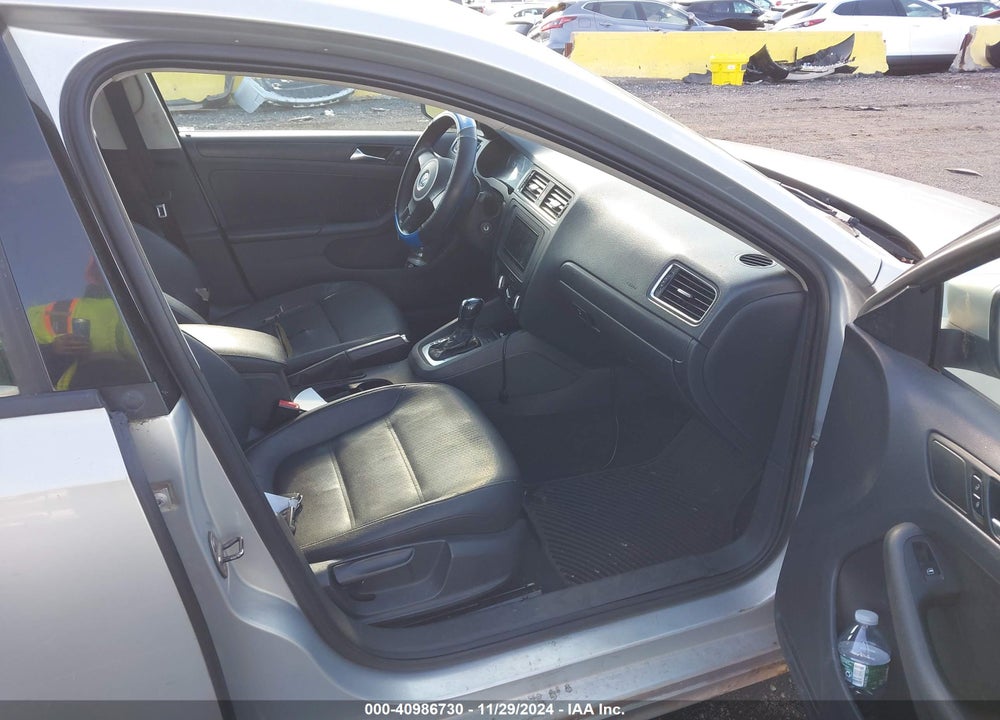 2012 VOLKSWAGEN JETTA VIN: 3VWDP7AJ8CM020895