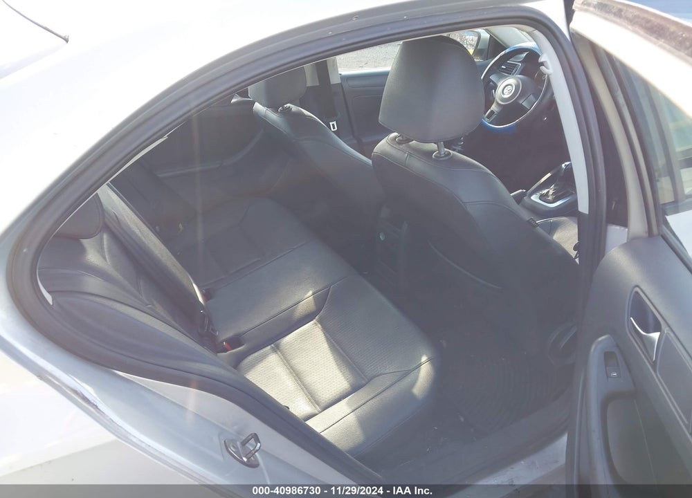 2012 VOLKSWAGEN JETTA VIN: 3VWDP7AJ8CM020895