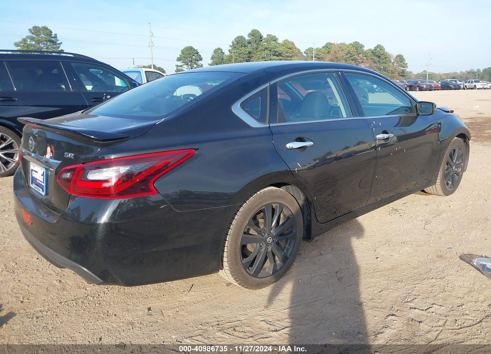 2017 NISSAN ALTIMA VIN: 1N4AL3AP7HC212337