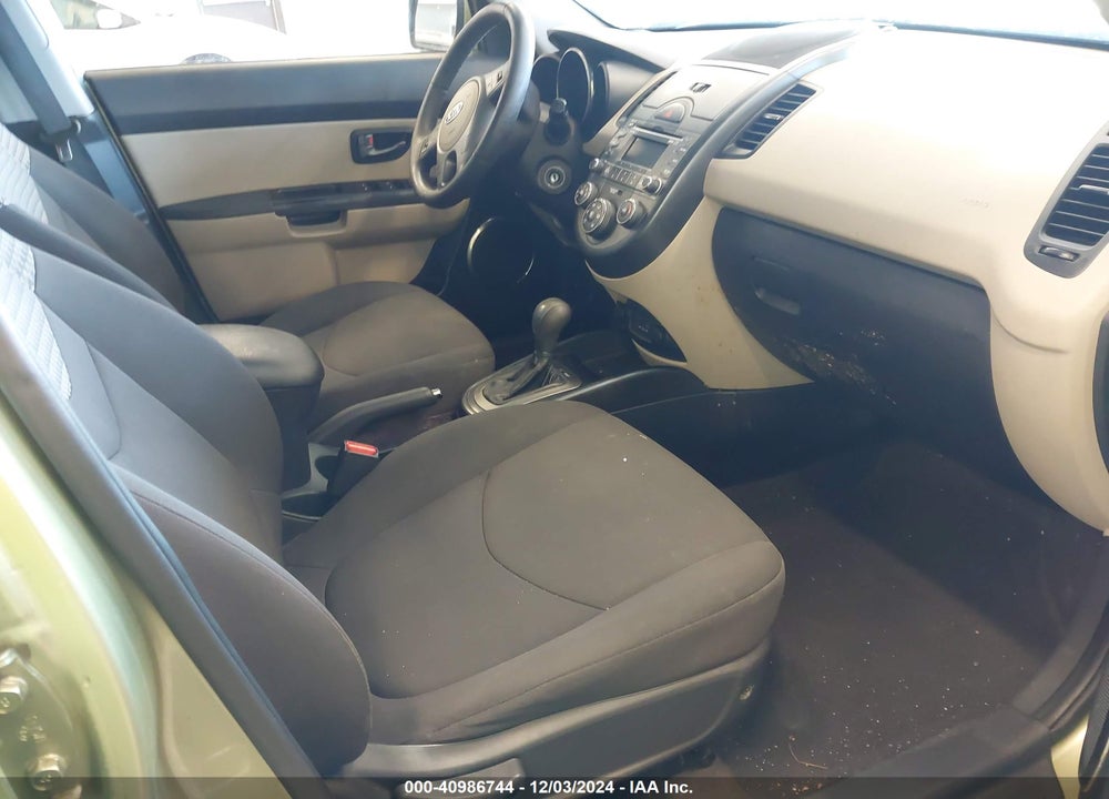 2011 KIA SOUL VIN: KNDJT2A26B7236234