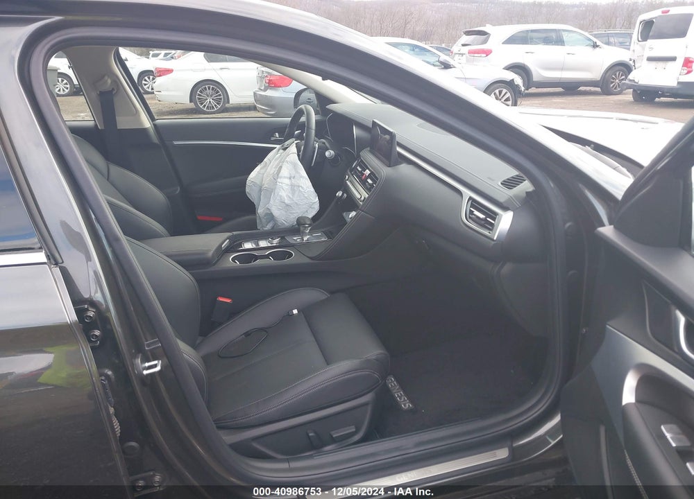 2024 GENESIS G70 2.5T AWD VIN: KMTG34SC3RU137798