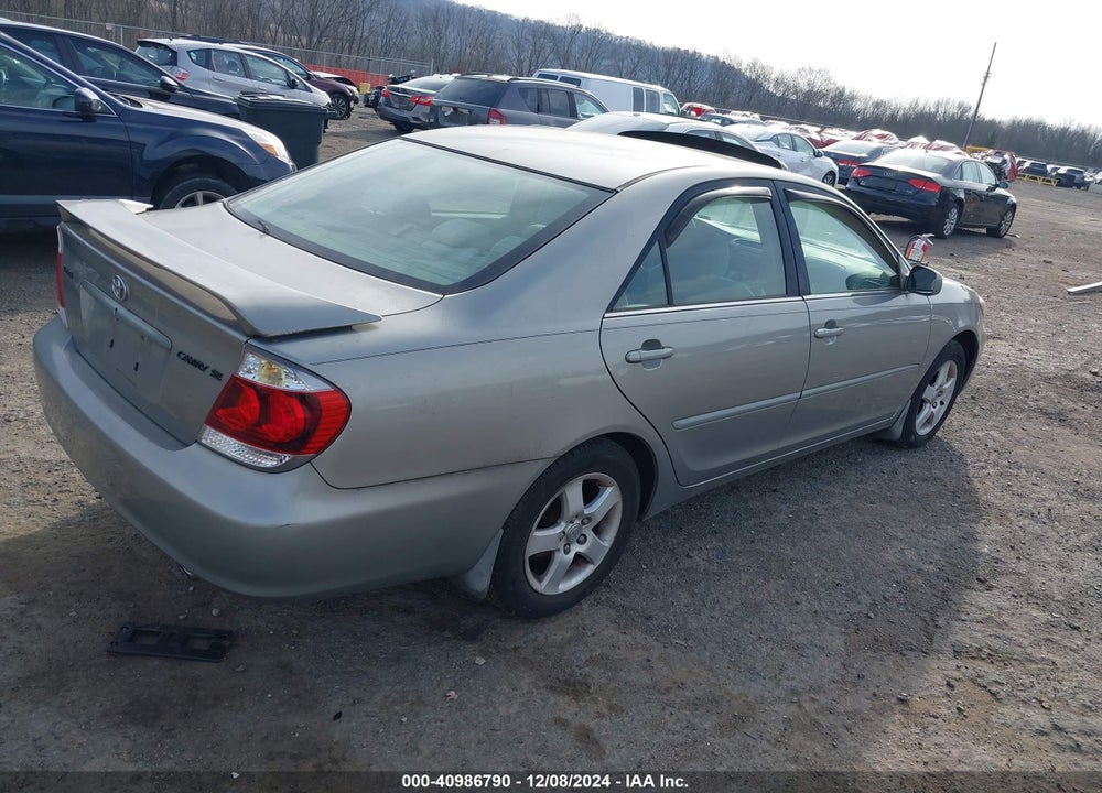 2006 TOYOTA CAMRY SE VIN: 4T1BE32K86U641520
