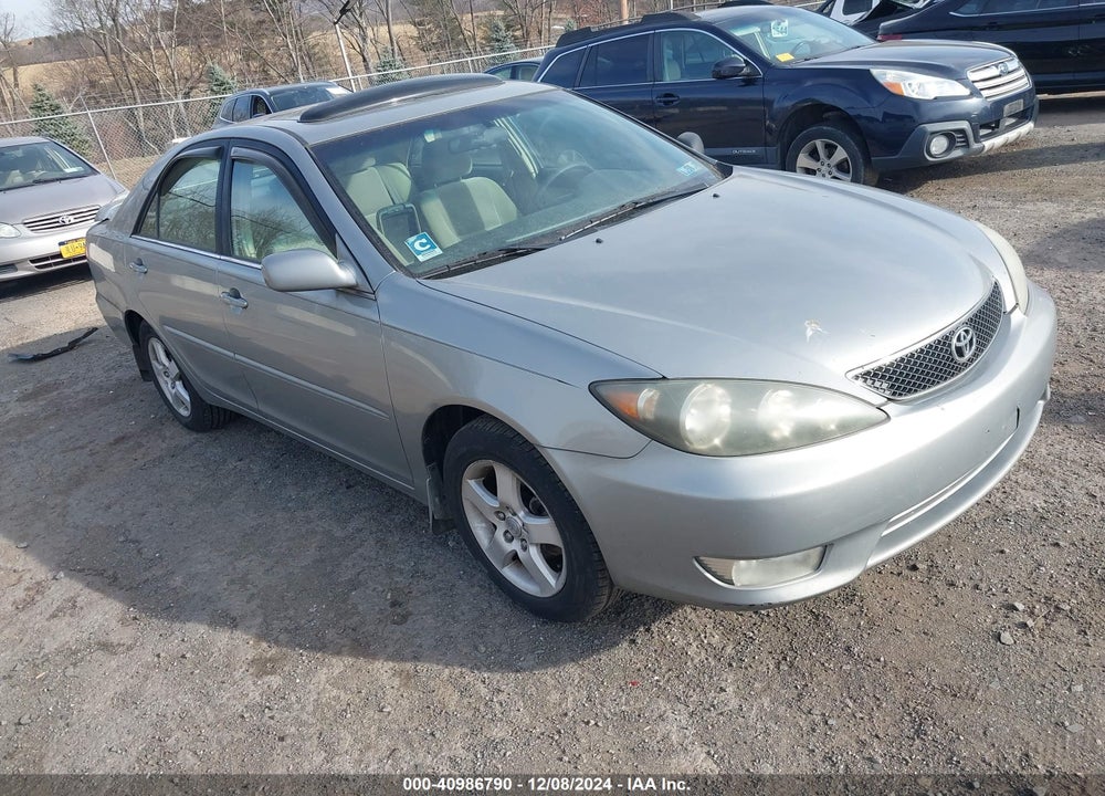 2006 TOYOTA CAMRY SE VIN: 4T1BE32K86U641520