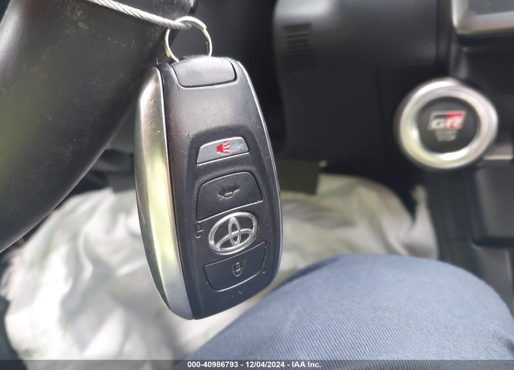 2022 TOYOTA GR86 VIN: JF1ZNBC18N8750754