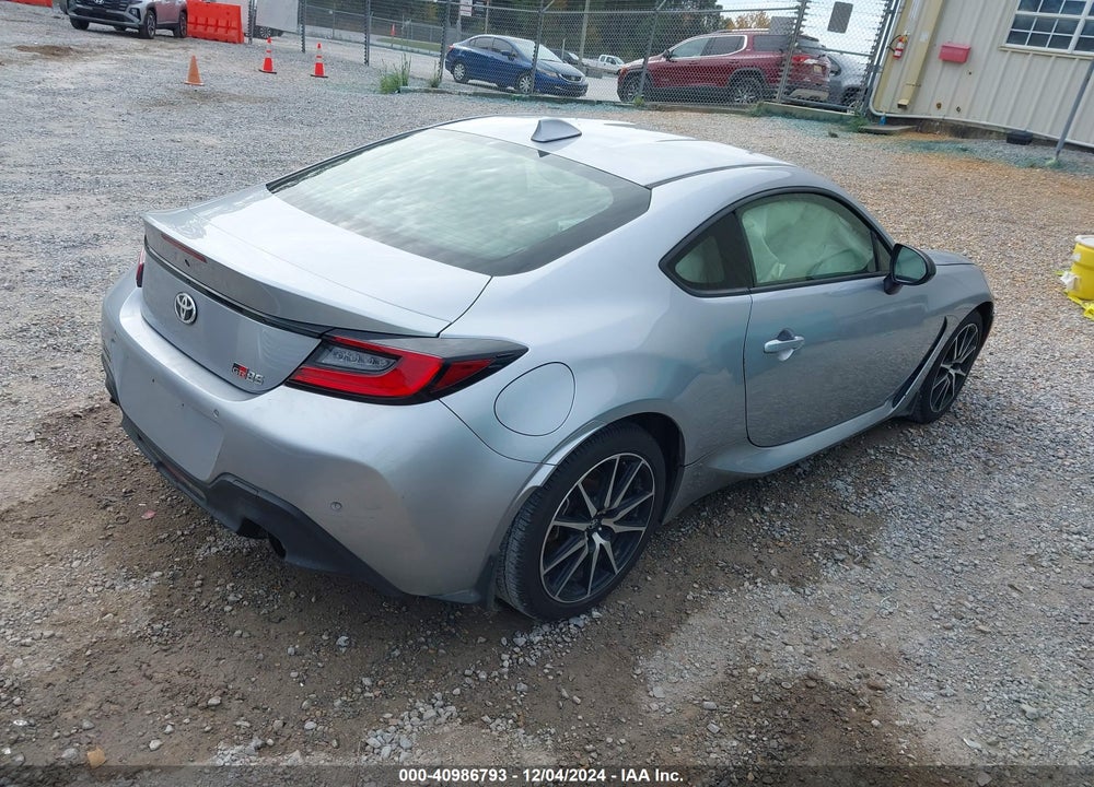 2022 TOYOTA GR86 VIN: JF1ZNBC18N8750754