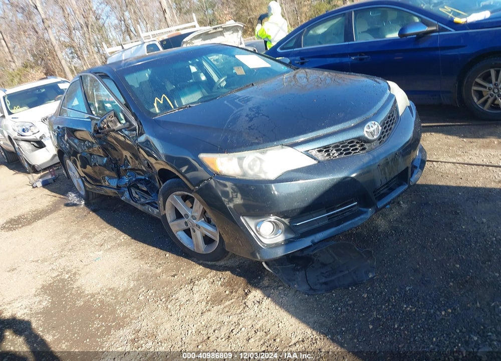 2014 TOYOTA CAMRY SE VIN: 4T1BF1FK1EU355163