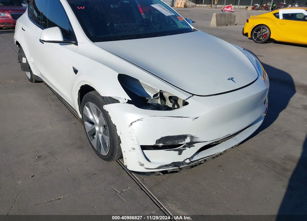 2021 TESLA MODEL Y LONG RANGE DUAL MOTOR ALL-WHEEL DRIVE VIN: 5YJYGDEE1MF285583