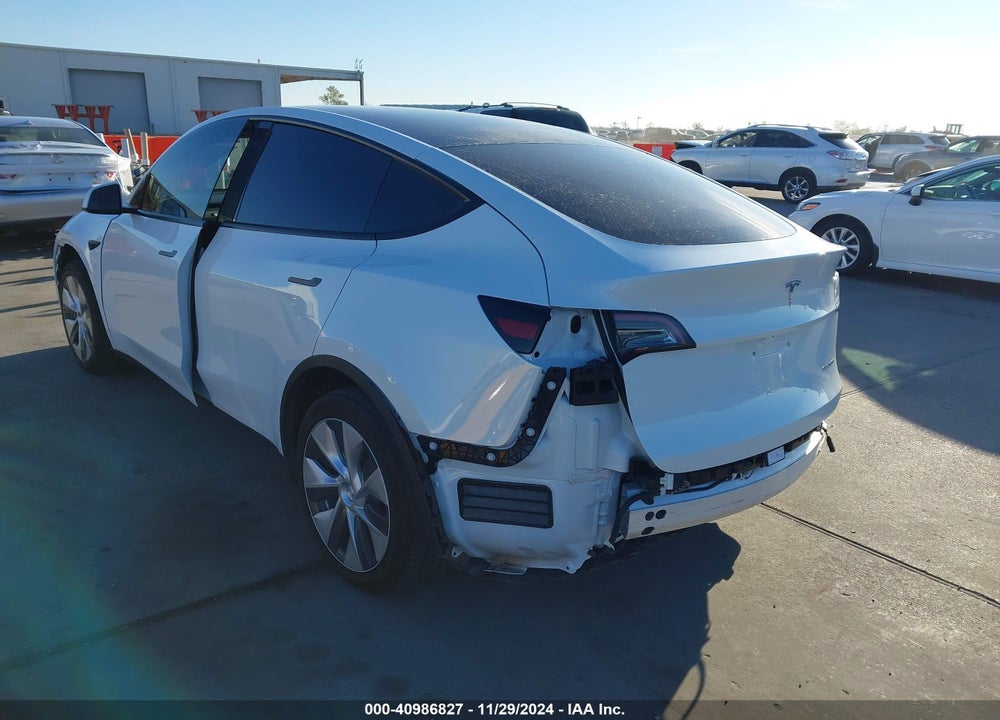 2021 TESLA MODEL Y LONG RANGE DUAL MOTOR ALL-WHEEL DRIVE VIN: 5YJYGDEE1MF285583