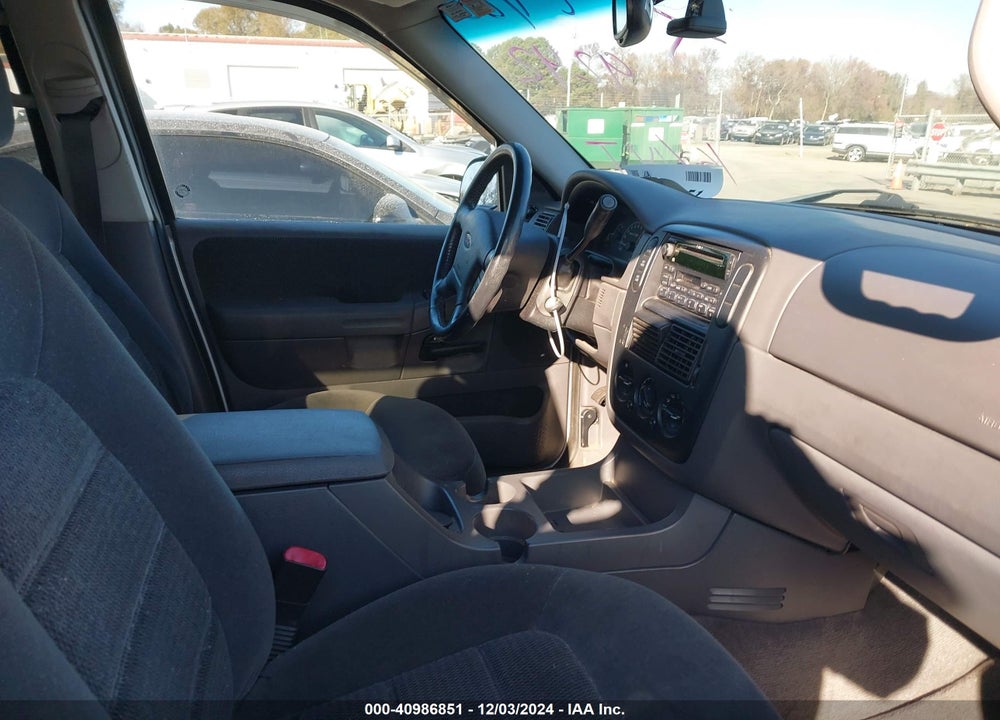 2002 FORD EXPLORER XLT VIN: 1FMZU73K72UD59242