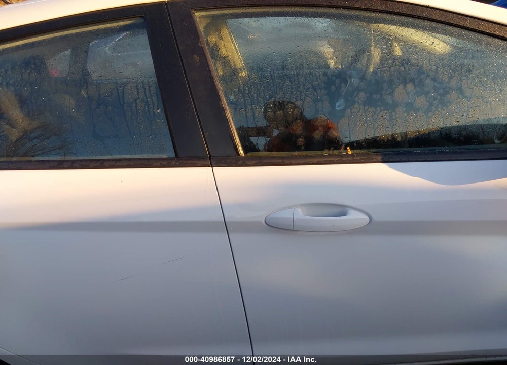 2018 FORD FIESTA SE VIN: 3FADP4BJ4JM143743