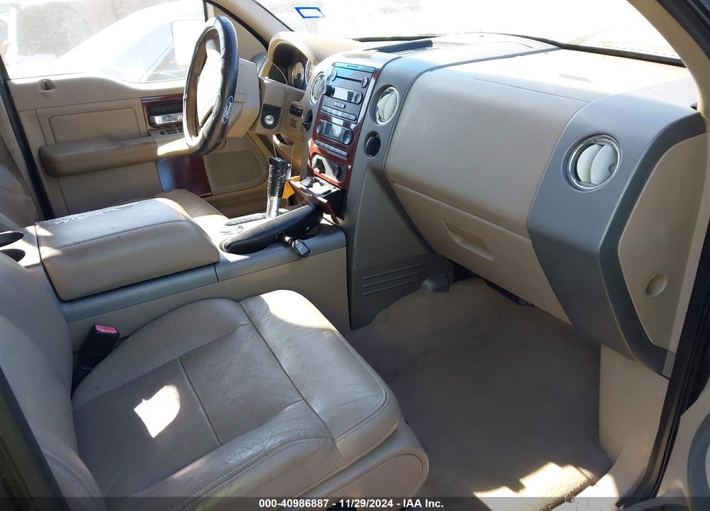 2007 FORD F-150 LARIAT/XLT VIN: 1FTPW12V37KC31145