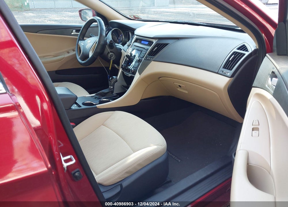 2013 HYUNDAI SONATA GLS VIN: 5NPEB4AC4DH625056