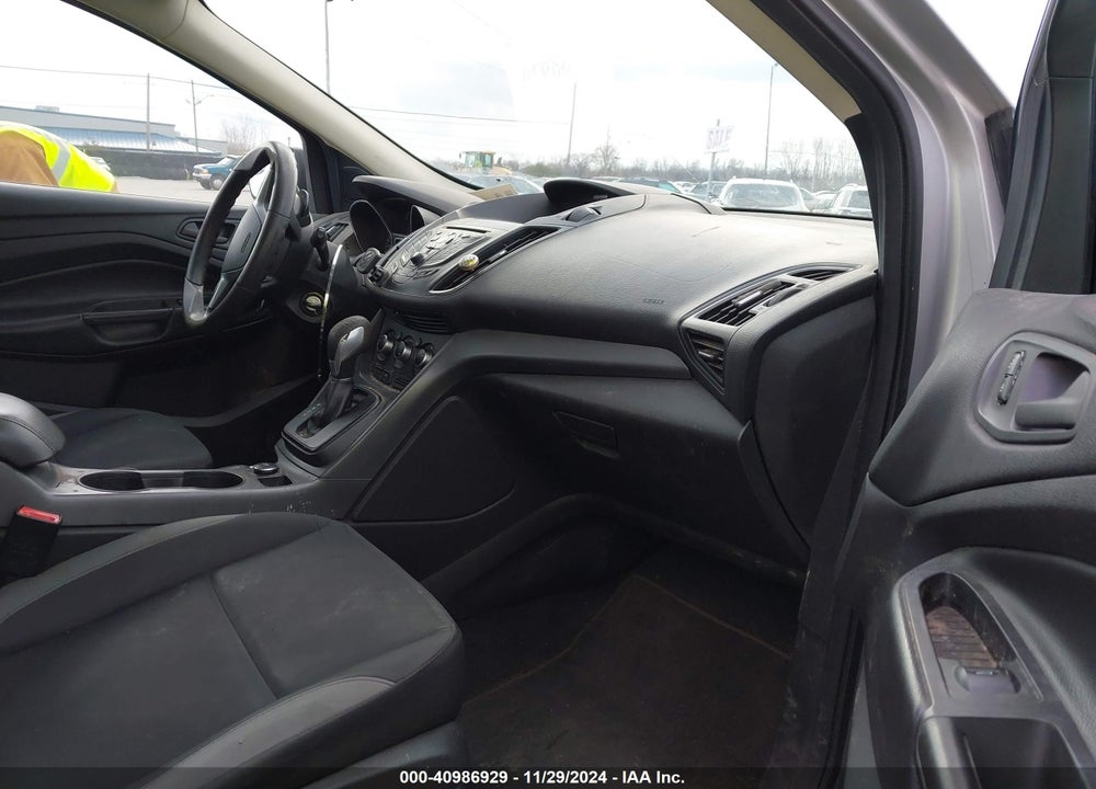 2013 FORD ESCAPE S VIN: 1FMCU0F70DUB28836
