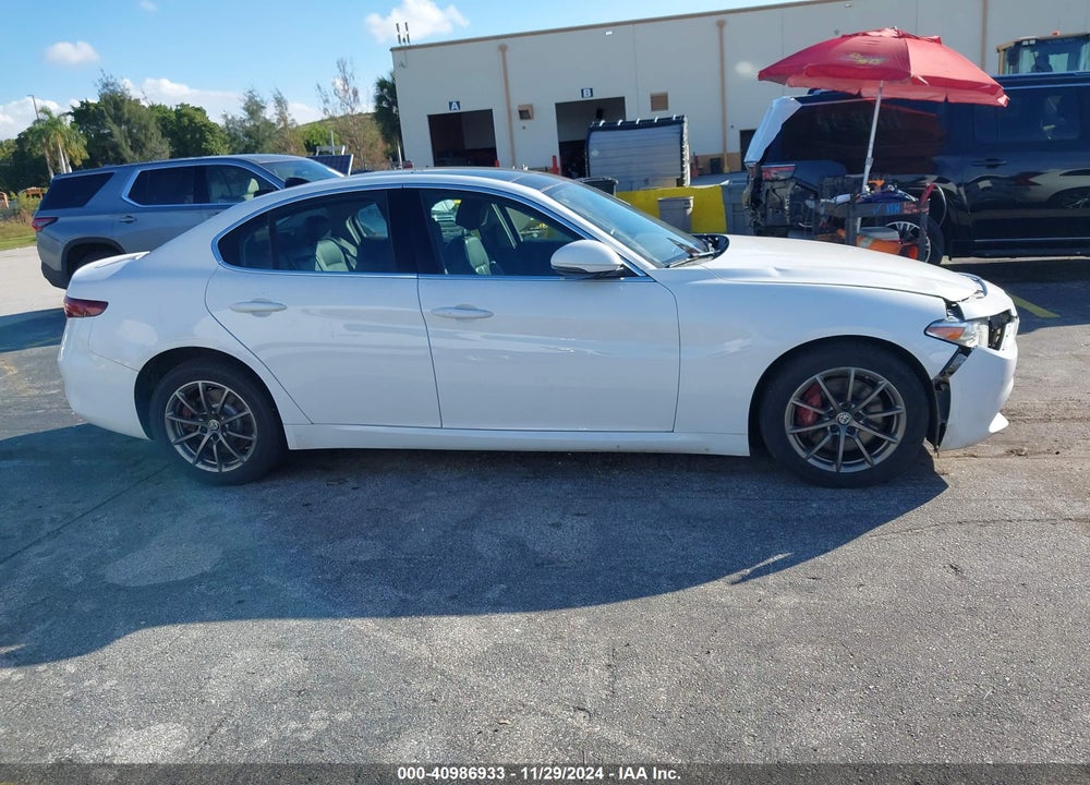 2018 ALFA ROMEO GIULIA AWD VIN: ZARFAEDN0J7564031