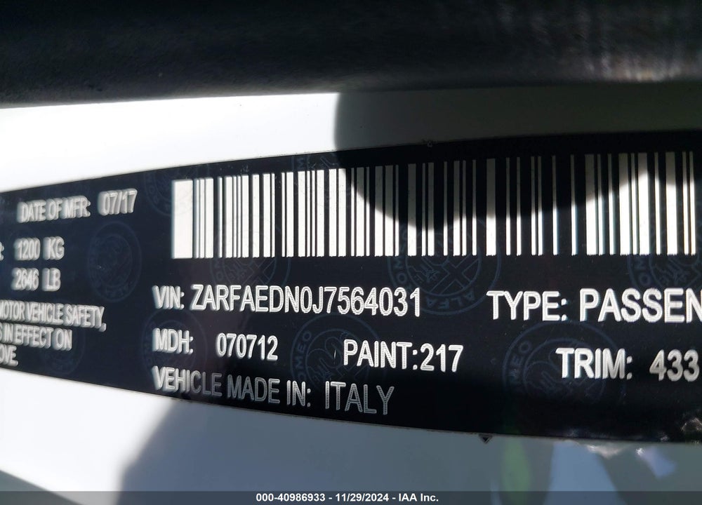 2018 ALFA ROMEO GIULIA AWD VIN: ZARFAEDN0J7564031