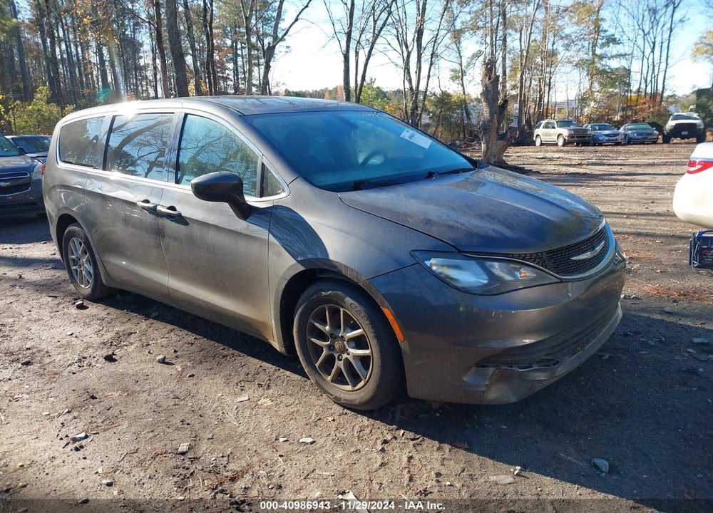 2017 CHRYSLER PACIFICA LX VIN: 2C4RC1CG2HR565283