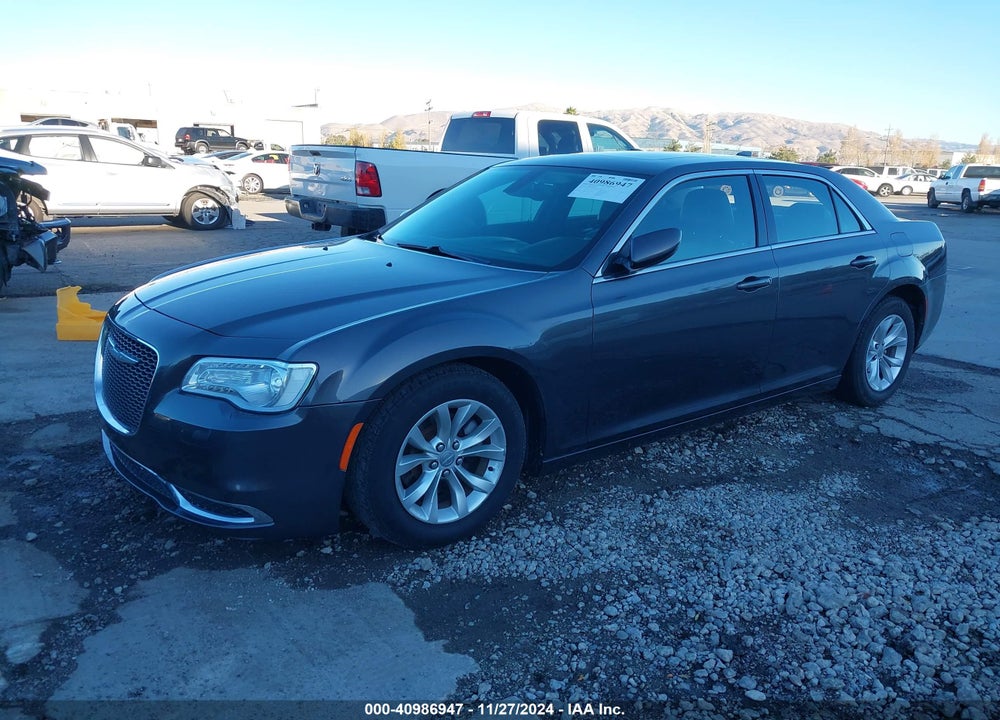 2015 CHRYSLER 300 LIMITED VIN: 2C3CCAAG6FH931035