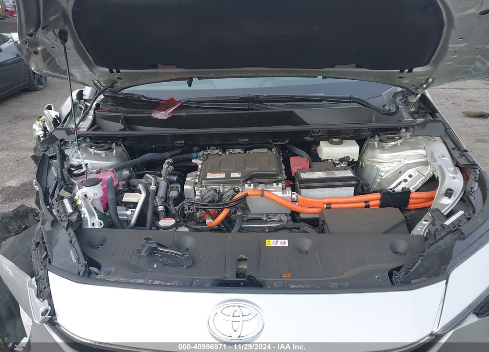 2023 TOYOTA BZ4X XLE VIN: JTMAAAAA5PA023390