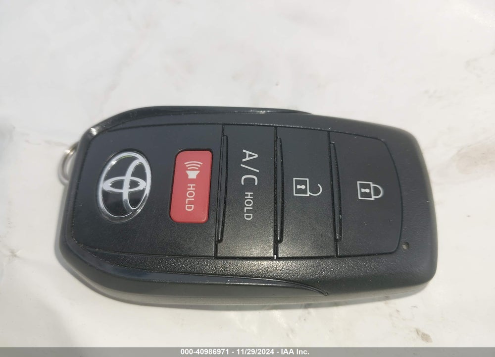 2023 TOYOTA BZ4X XLE VIN: JTMAAAAA5PA023390
