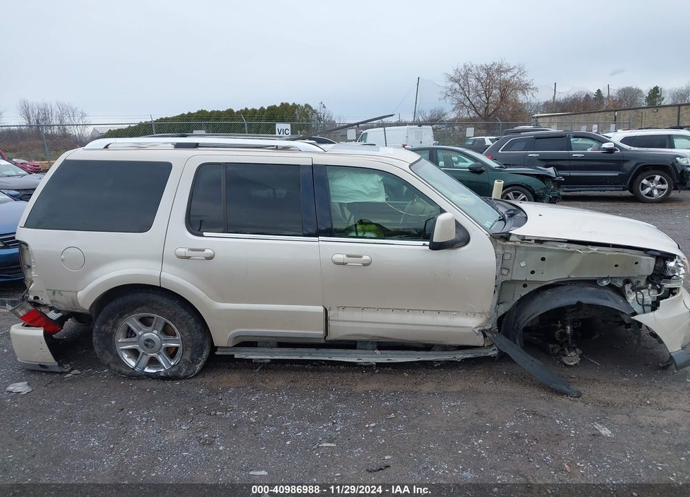 2005 LINCOLN AVIATOR VIN: 5LMEU88H65ZJ18147