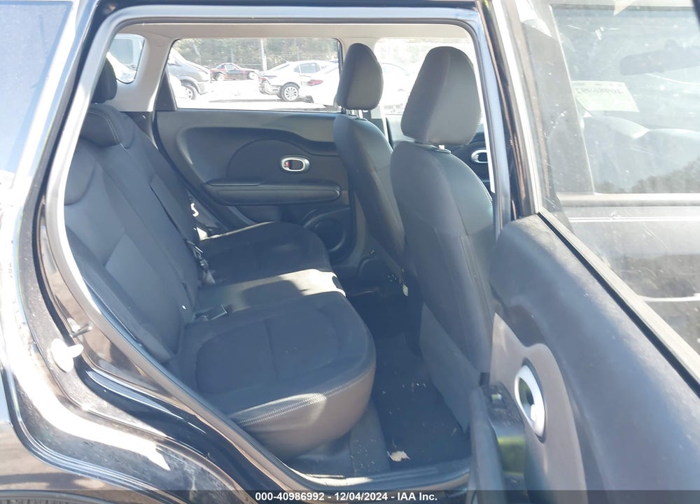 2016 KIA SOUL VIN: KNDJN2A2XG7377194