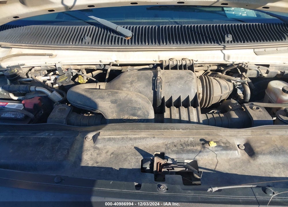 2011 FORD E-350 SUPER DUTY XL VIN: 1FBSS3BL1BDB25424