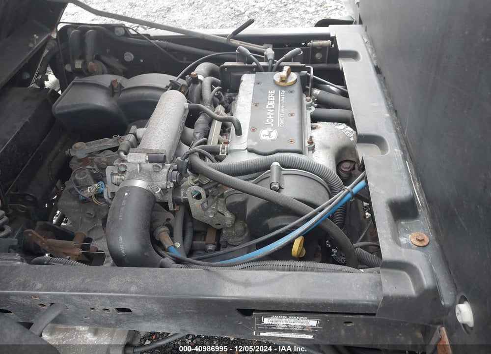 2014 JOHN DEERE XUV825I VIN: 1M0825GEAEM088339