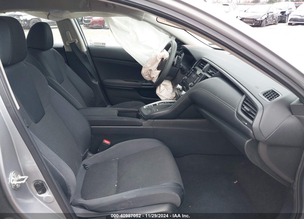 2019 HONDA INSIGHT LX VIN: 19XZE4F16KE014995
