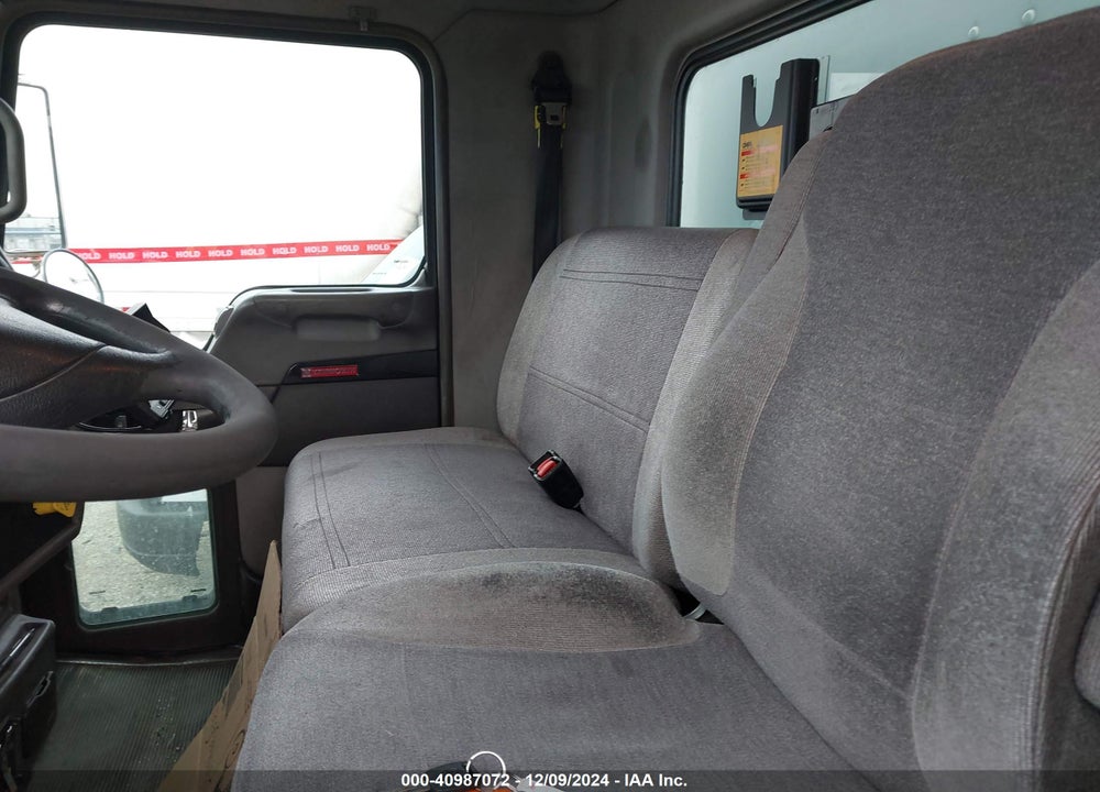 2013 KENWORTH CONSTRUCTION T270 VIN: 2NKHHM6X6DM358198